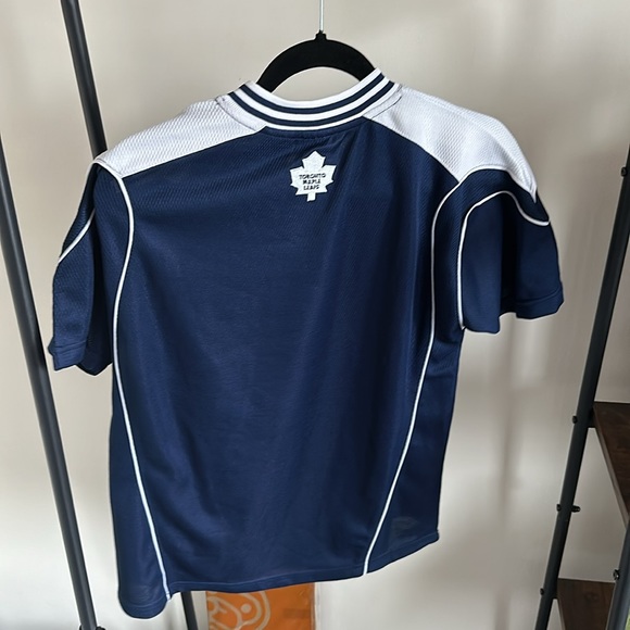 Maple Leafs Nike jersey - Picture 3 of 3